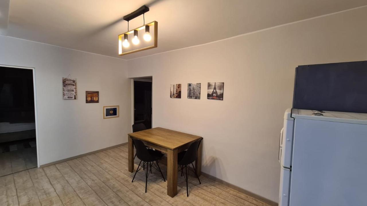 Maris Apartment Targu Mures Exterior photo